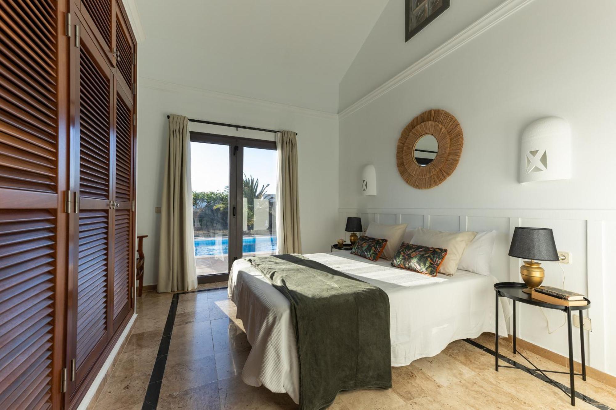 Villa Mo Luxury Heated Pool بلايا بلانكا المظهر الخارجي الصورة