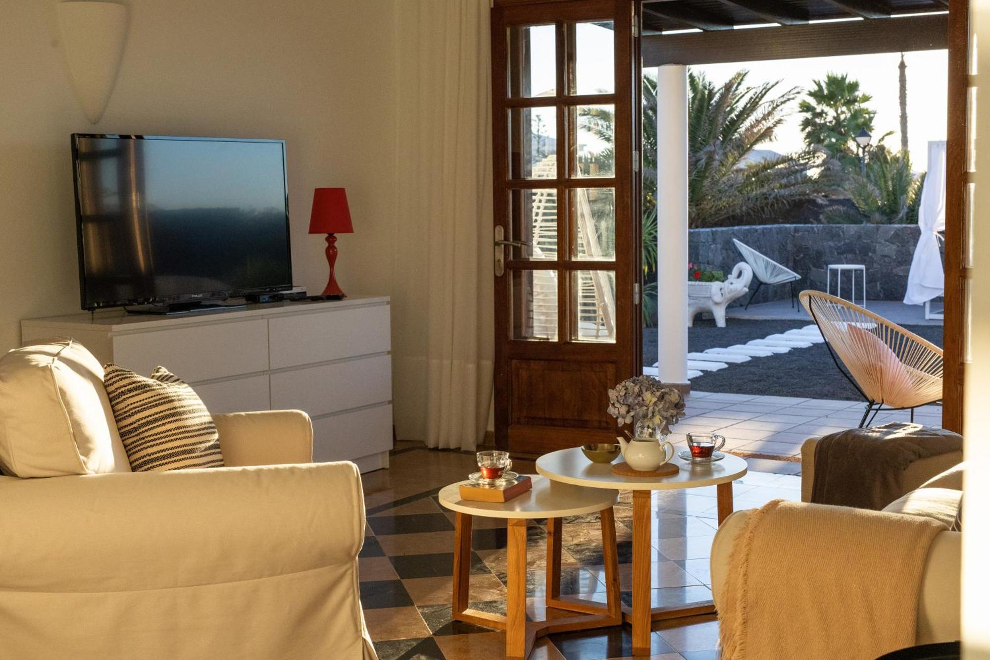 Villa Mo Luxury Heated Pool بلايا بلانكا المظهر الخارجي الصورة